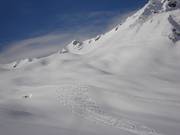 Tiefschneespuren im Täli