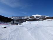 Blick von der Talstation Hanazono zum Mt. Niseko Annupuri
