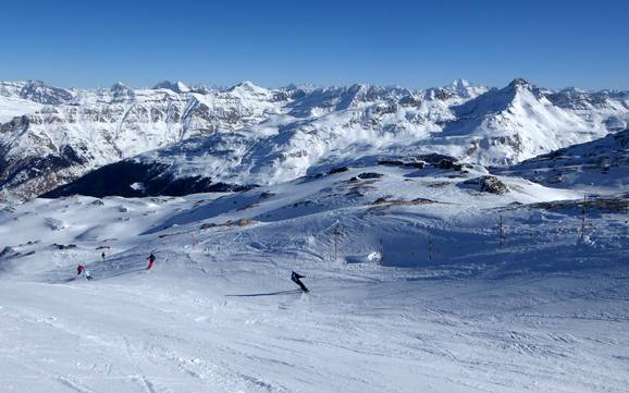 Größter Höhenunterschied in den Adula-Alpen – Skigebiet Vals – Dachberg