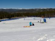 Übungsgelände mit Förderband