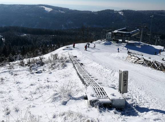 E. Přibližovací vlek