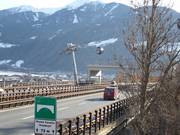 Das Skigebiet Rosskopf liegt direkt neben der Brennerautobahn