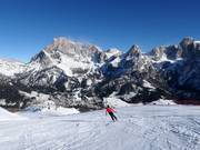 Blick von Tognola zum Cimon della Pala