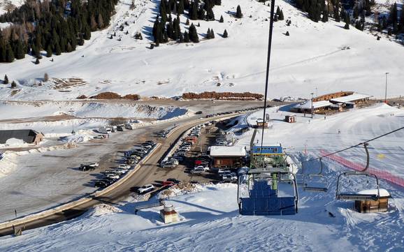 Valsugana: Anfahrt in Skigebiete und Parken an Skigebieten – Anfahrt, Parken Lagorai/Passo Brocon – Castello Tesino