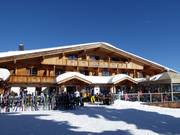 Schatzbergalm mitten im Skigebiet