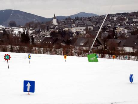 Familienskigebiete Rheinisches Schiefergebirge – Familien und Kinder Winterberg (Skiliftkarussell)