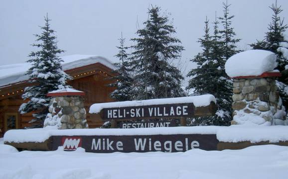 Skifahren in den Cariboo Mountains