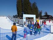 Kinderland C4 - Förderband mit Überdachung