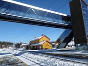 Bahnhof Geilo direkt am Skigebiet