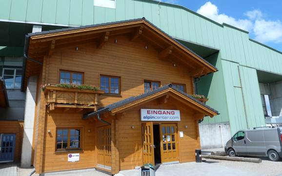 Höchstes Skigebiet in der Stadt Bottrop – Skihalle Bottrop (alpincenter)