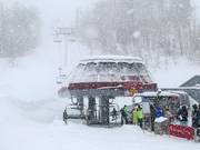 Saddleback Express - 4er Hochgeschwindigkeits-Sesselbahn (kuppelbar)