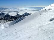 Blick auf die weiten Hänge am Lomnické sedlo