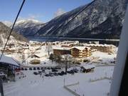 Hotel Pfandler direkt neben der Talstation