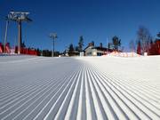 Perfekte Pistenpräparierung im Skigebiet Ruka