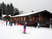 Die Skihütte des Skiclubs Burbach