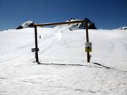 Start Ski Ratrack: Pistenraupe zieht Skifahrer zum Freeridegebiet