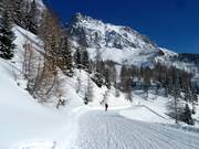 Skiweg von der Talstation der Gletscherbahn zum Zauberlift