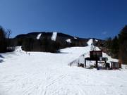 Blick zu den Pisten am White Cap