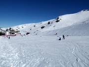 Übungshang mit Förderbändern an der Base Area