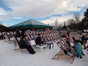 Sonnenstühle laden zum Verweilen ein
