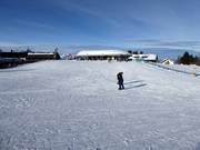 Übungsgelände mit Förderband in Vason