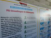 FIS Umweltregeln für Wintersportler an einem Lifthäuschen