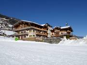 Naturresort Senningerhof an der Talstation in Bramberg