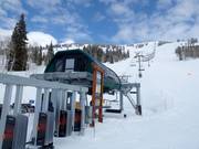 Blackfoot Lift - 4er Sesselbahn fix geklemmt