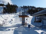 Pohjoisrinteen ankkuri - Schlepplift mit T-Bügel/Anker