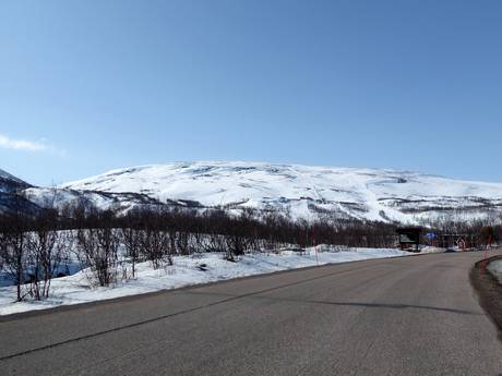 Schwedisch Lappland: Anfahrt in Skigebiete und Parken an Skigebieten – Anfahrt, Parken Fjällby – Björkliden