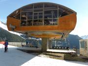 Josep Serra - 6er Hochgeschwindigkeits-Sesselbahn (kuppelbar)