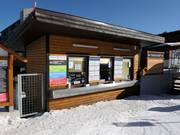 Gepflegter Kassenbereich bei der Sesselbahn Martinovi Baraki Express