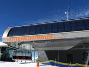 Die erste 6er-Sesselbahn mit Solaranlage der Welt: Hüttenkopfbahn