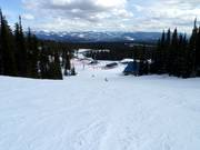 Pisten zur Ridge Day Lodge