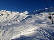 Tiefschneehänge nach St. Christoph