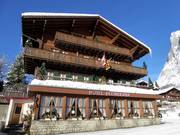 Hotel Blümlisalp an der Talabfahrt Grindel