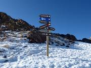 Pistenausschilderung im Skigebiet Cerler