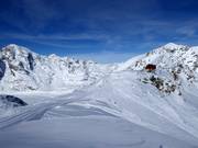 Start der Pisten an der Bergstation Diavolezza