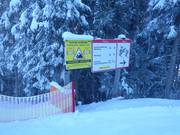 Pistenausschilderung im Skigebiet Galsterberg