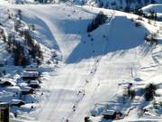 Blaue Chapelle Piste am südlichen Ortsrand