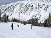 Leichte Piste an der Sesselbahn Baby Thunder Lift