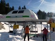 Cornebois - 4er Hochgeschwindigkeits-Sesselbahn (kuppelbar)