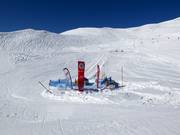 Übungsgelände der Skischule mit Seillift an der Kleinen Scheidegg