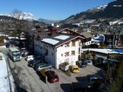 Der Kaiserhof an der Talstation der Hahnenkammbahn