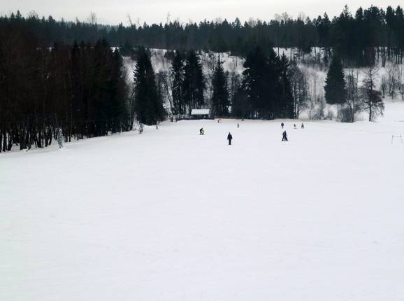 Abfahrt am Golfplatzlift