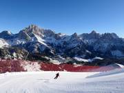 Blick von der Cima Tognola nach San Martino di Castrozza