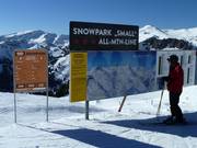 Detaillierte Informationstafel mit aktuellen Informationen zum Betriebsstatus