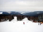 Lang hingestreckt: der Nordhang der Hunau