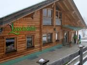 Larchnhittl unterhalb Talstation der Glungezerbahn