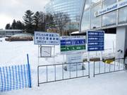 Informationen am Einstieg bei der Vierersesselbahn